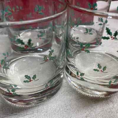 Holiday drinking glasses