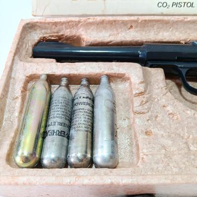 Vintage Daisy bb gun Power line CO2 Pistol Model 200 with original box and accessories