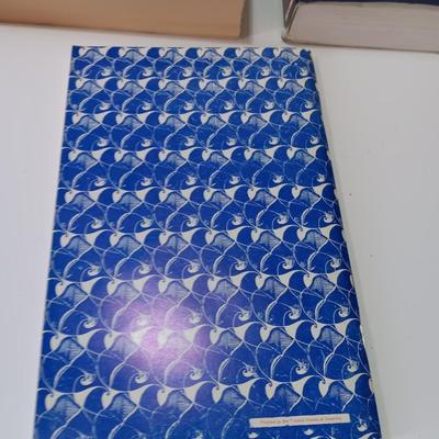 Softback books - The CIA World factbook - The master plan to rule the world - "Facts are facts"