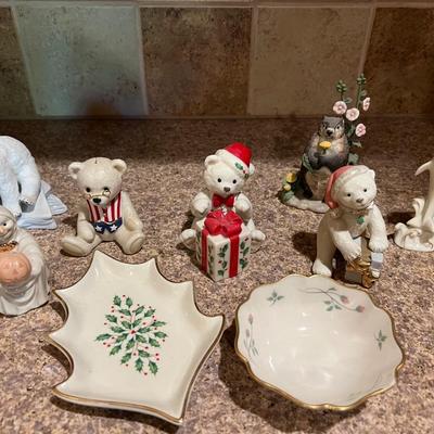 Holiday Bears and Misc Lot