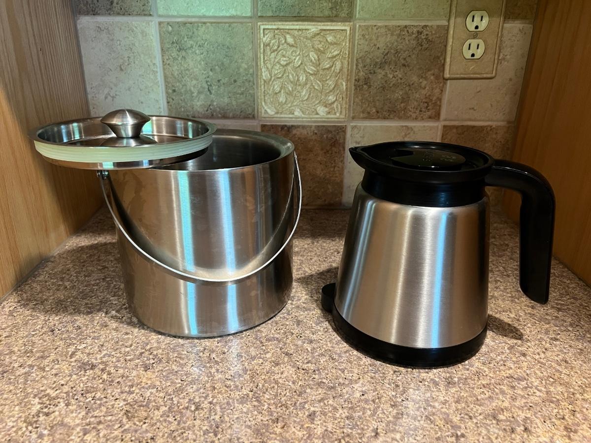 Ice Bucket and Keurig Coffee Decanter