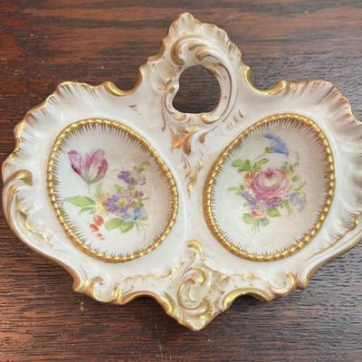 Antique Dresden Porcelain Egg Dish (Approx 5