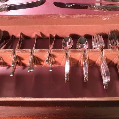 LOT 34G: Vintage Towle Sterling Silver Southwind Flatware Set - Service for 8, Serving Utensils plus Extras (1607gtw)