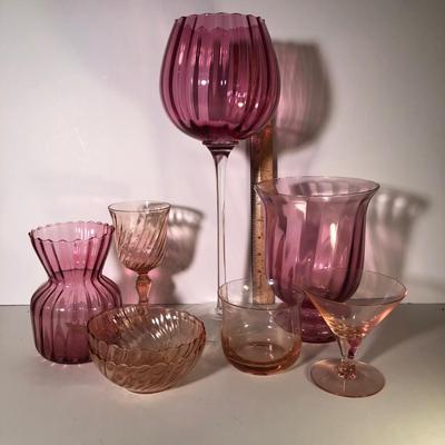 LOT 38G: Pink & Cranberry Glass Collection