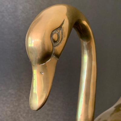 LOT 82 F: Vintage Brass Pair of Swans & Solid Brass Elephant