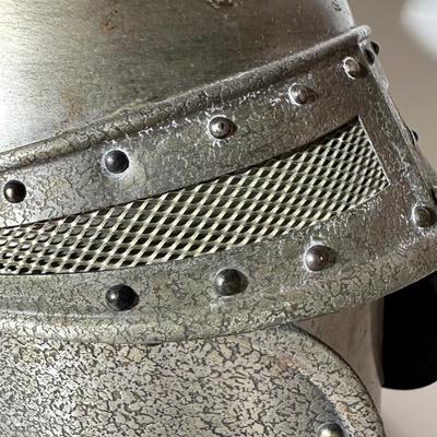 LOT 140G: Camelot Pewtertone Medieval Helmet Ice Bucket w/ Glasses