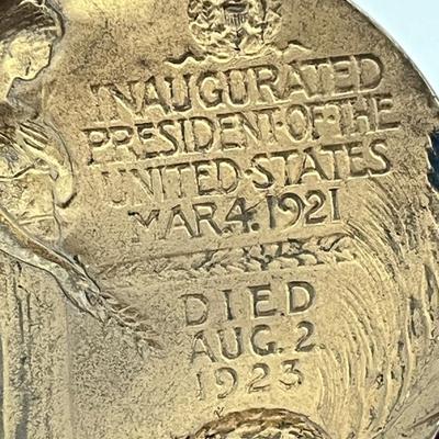 LOT 192G: Antique 1923 Warren G. Harding Presidential Medal