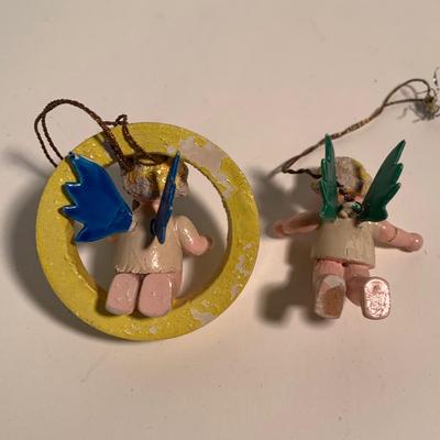 LOT 200 B: Vintage Christmas Ornament Collection: Department 56 