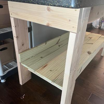 Pine Work Bench W/ Granite Top (LR-RG)