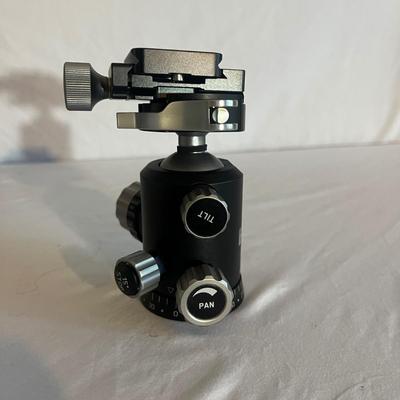 Beast Grip Camera Tripod & Ball Head For Tripod (O-MG)