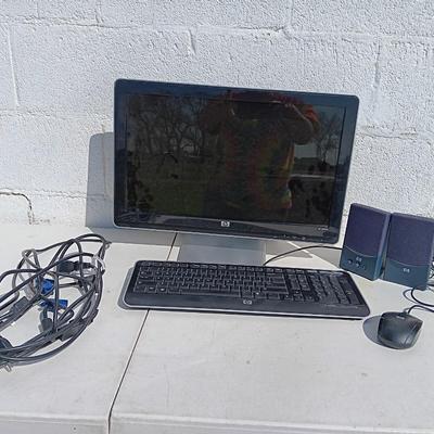 Hewlett packard monitor with keyboard, Mouse, Speakers and cables