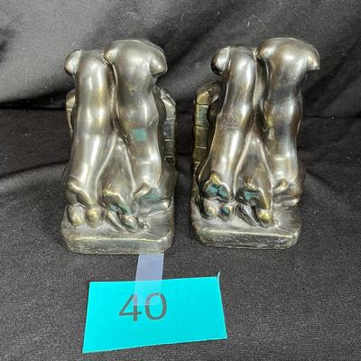 Vintage puppies book ends