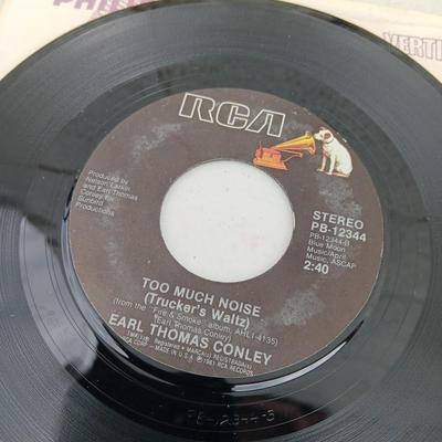 45 RPM Records - Vince Gill - Lee Greenwood - Jim Glaser - Don Gibson and more JUKE BOX CLASSICS !