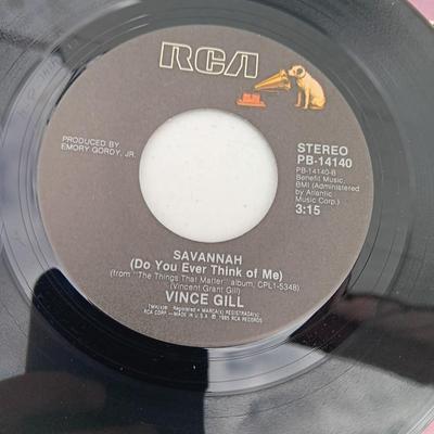 45 RPM Records - Vince Gill - Lee Greenwood - Jim Glaser - Don Gibson and more JUKE BOX CLASSICS !