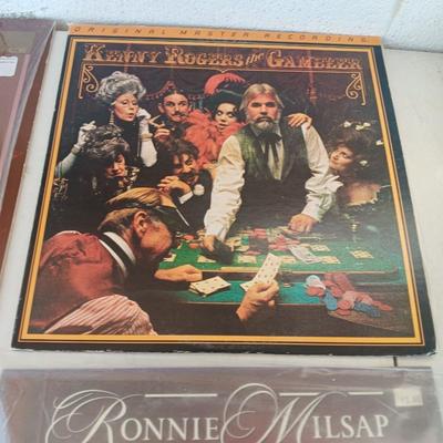 Records johnny PayCheck - Kenny Rogers - Dan Fogelberg - Ronnie Milsap LP Albums