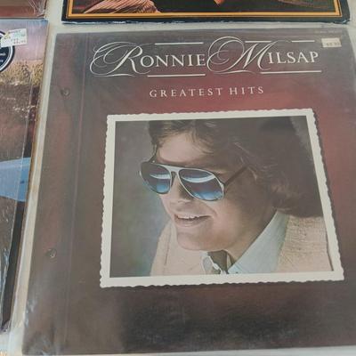 Records johnny PayCheck - Kenny Rogers - Dan Fogelberg - Ronnie Milsap LP Albums