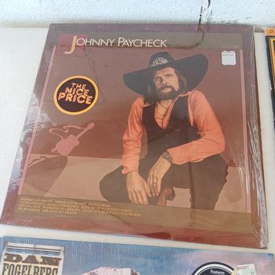 Records johnny PayCheck - Kenny Rogers - Dan Fogelberg - Ronnie Milsap LP Albums