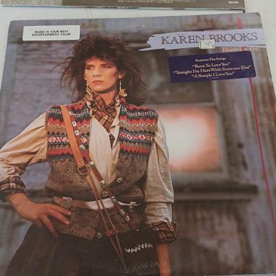 Records - Pointer Sisters - the Whites - Billie Jo Spears - Karen Brooks LP Records