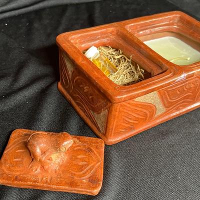 Unique pottery box