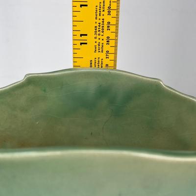 Roseville Ixia Narrow ledge vase