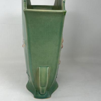 Roseville Ixia Narrow ledge vase