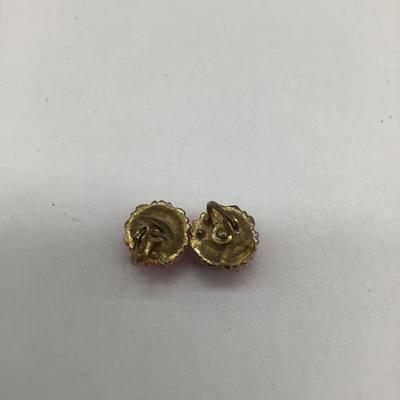 Vintage pink rose clip on earrings