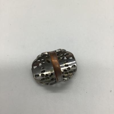Whole finger ring