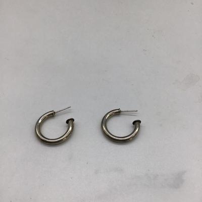 Small silver hoop earrings