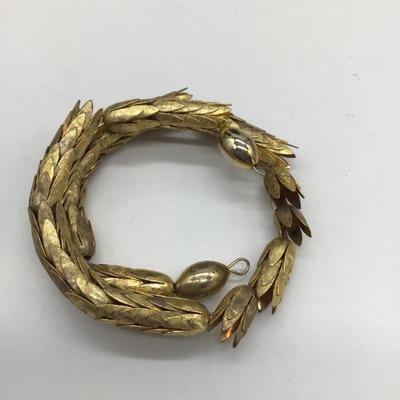 Spiral twistable gold toned bracelet