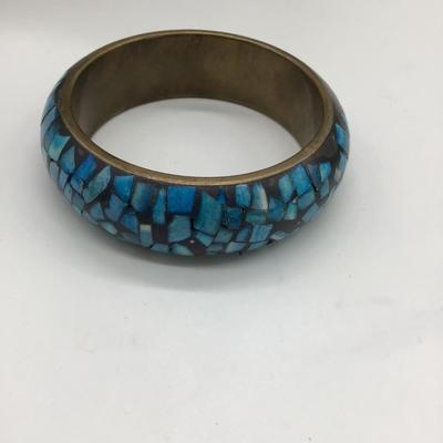Blue designed bracelet