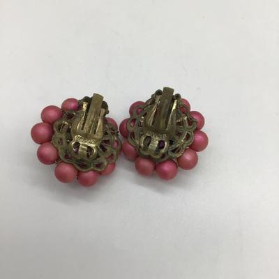 Vintage pink clip on earrings