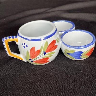 Quimper pots
