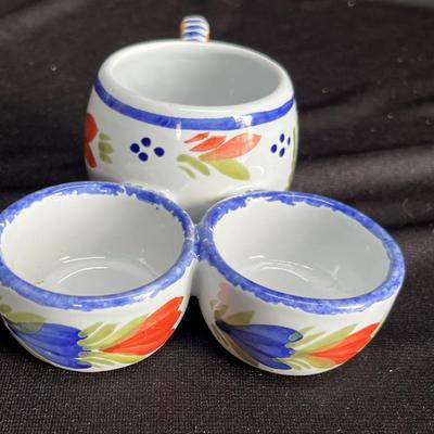 Quimper pots