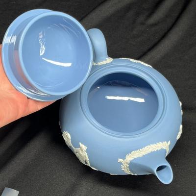 Wedgwood Jasperware tea pot