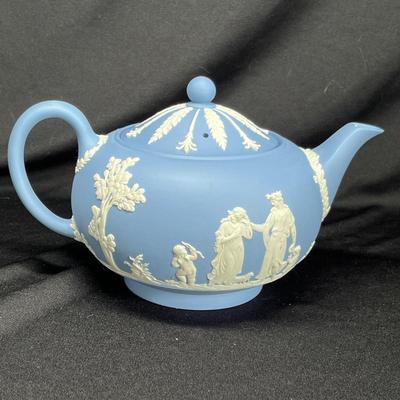 Wedgwood Jasperware tea pot