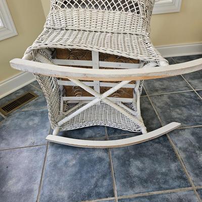 White Wicker Chairs & Table + Two Sets of Cushions (SR-JS)