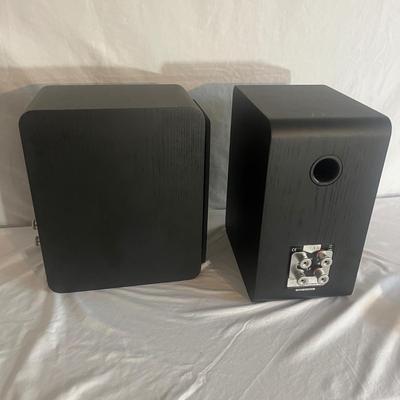 Pair of Quad S-1 Bookshelf Speakers (O-MG)