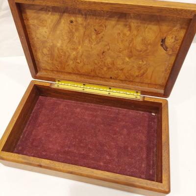 Handcrafted Wooden Decor (LR-BBL)