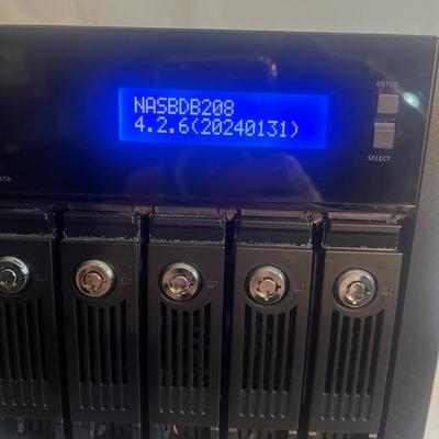 Qnap Network Attached Storage and Hitachi Hard Drives (O-MG)