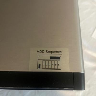 Qnap Network Attached Storage and Hitachi Hard Drives (O-MG)