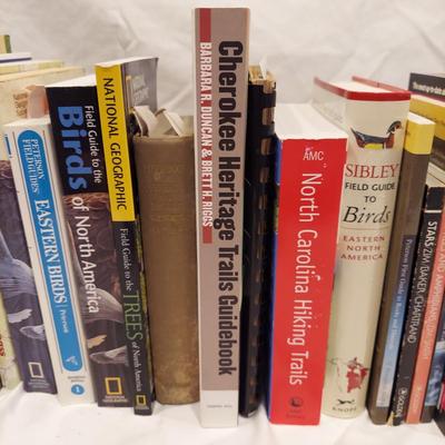 National and Regional Field Guides Inc. N.C Hiking Guides (LR-BBL)