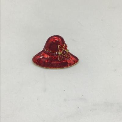 Red hat pin