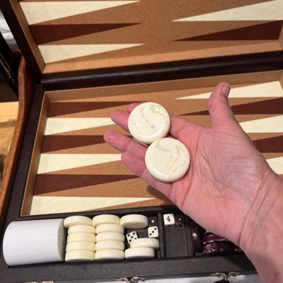 Games - Chinese Checkers, Backgammon & More (LR-RG)