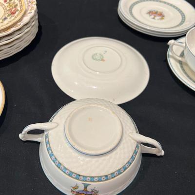 Copeland Buttercup Plates, Royal Doulton & More Fine China (K-RG)