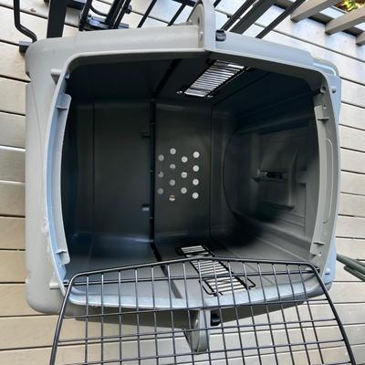 Carlson Pet Gate, Medium Dog Crate & Sky Kennel Ultra Crate (D-RG)