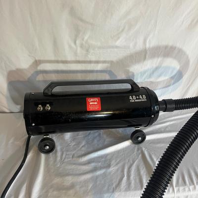 Griots Vacuum (O-MG)