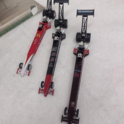 Hallmark Hometown America Drive-In Figurine and Collection of Miniature Cars (#41)