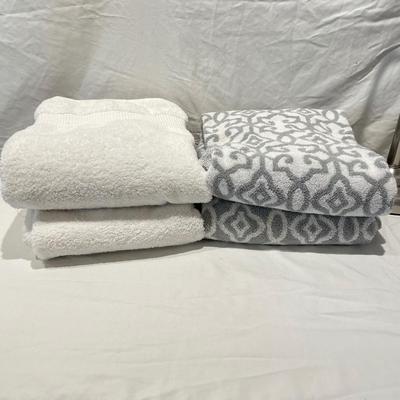 Modern Bathroom Necessities (DR-SS)