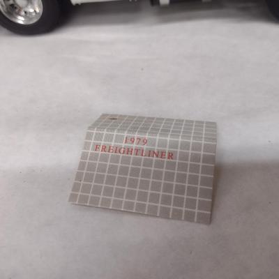 1979 Freightliner Tractor and Tanker Trailer Die Cast Model (#55)