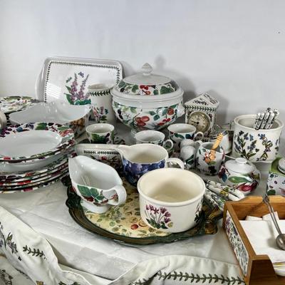 Botanic China, Floral theme large lot